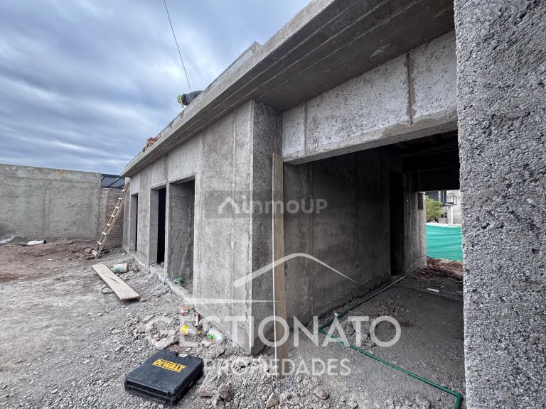 Casa en Venta en Godoy Cruz, Mendoza