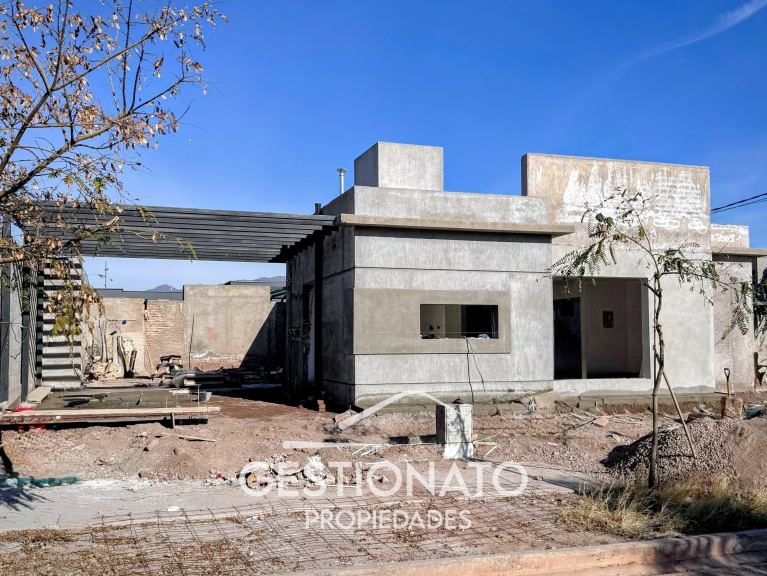 Casa en Venta en Godoy Cruz, Mendoza