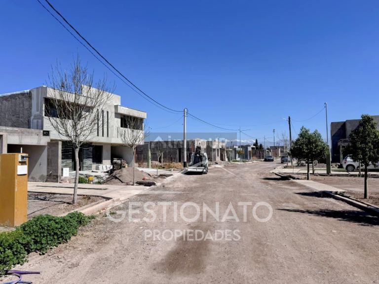 Lote en Venta en Guaymallen, Mendoza