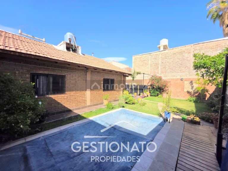 Casa en Venta en Guaymallen, Mendoza
