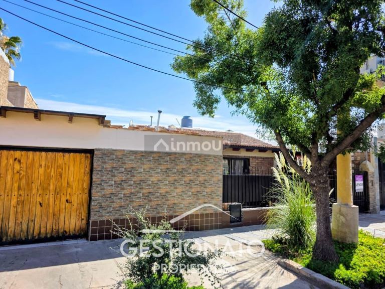 Casa en Venta en Guaymallen, Mendoza