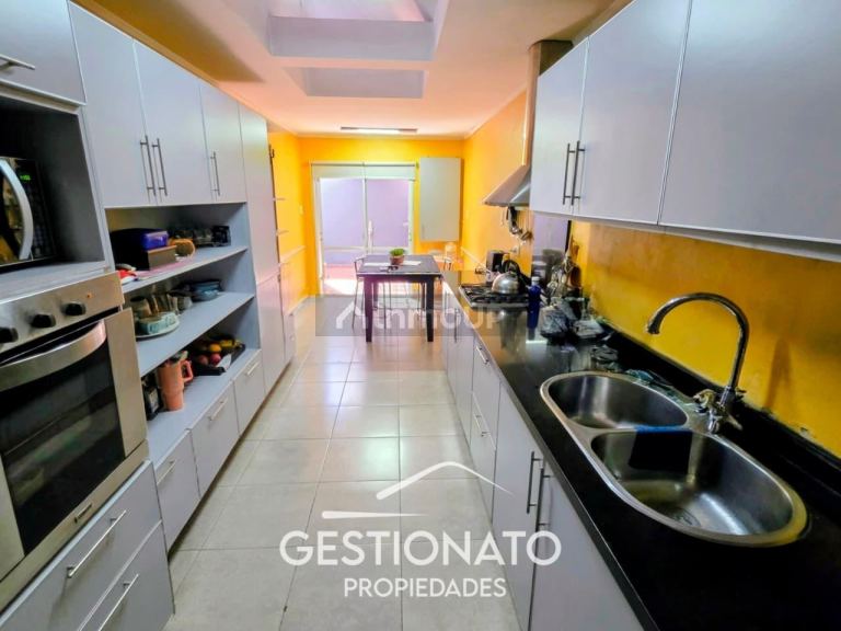 Casa en Venta en Guaymallen, Mendoza