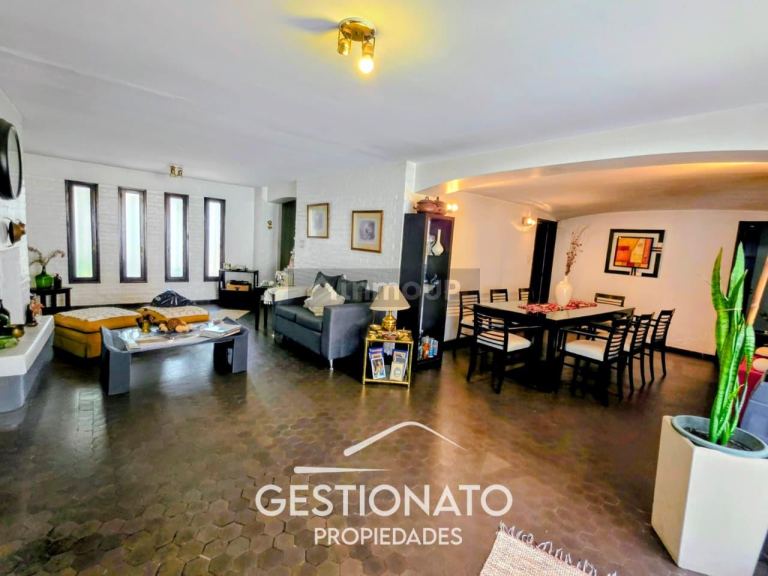 Casa en Venta en Guaymallen, Mendoza