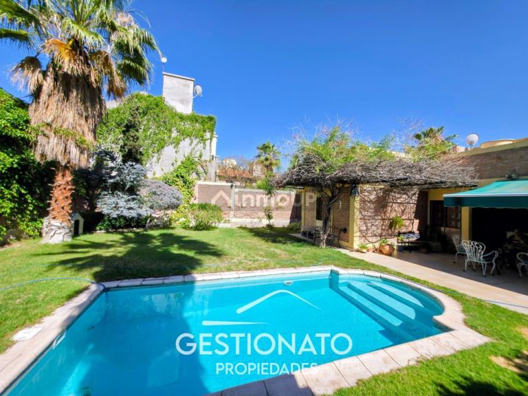 Casa en Venta en Capital, Mendoza