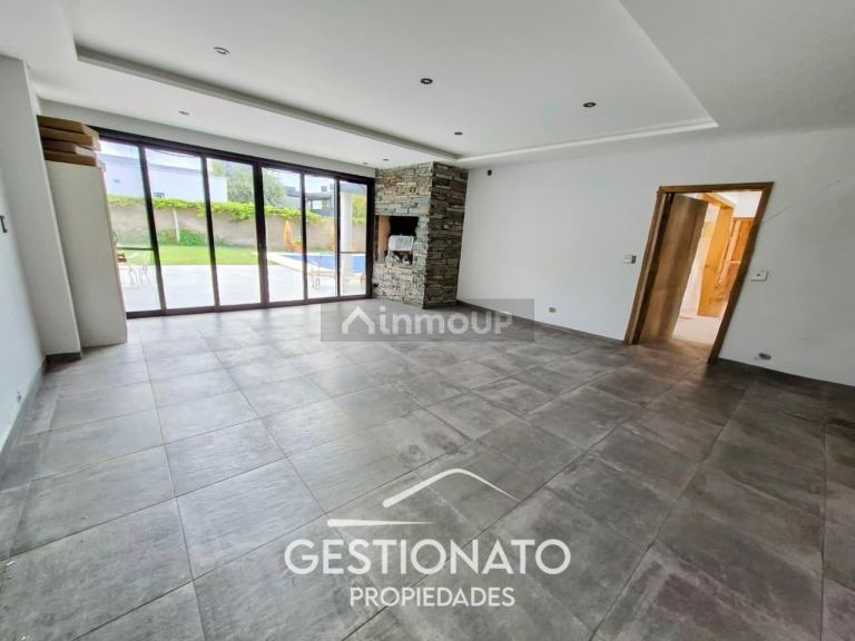 Casa en Venta en Maipu, Mendoza