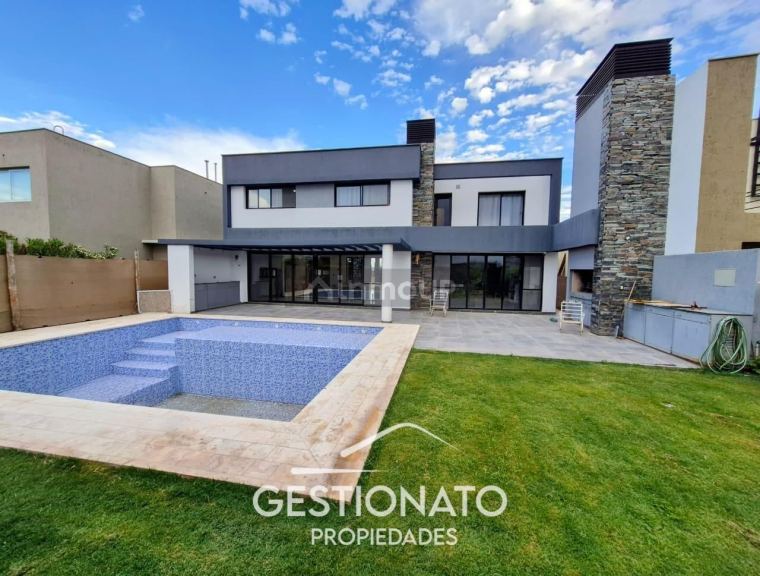 Casa en Venta en Maipu, Mendoza