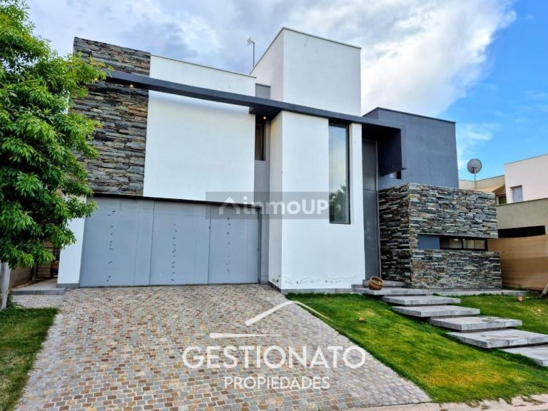 Casa en Venta en Maipu, Mendoza