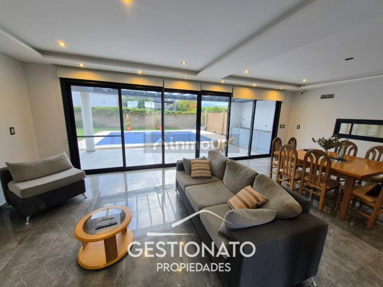 Casa en Venta en Maipu, Mendoza