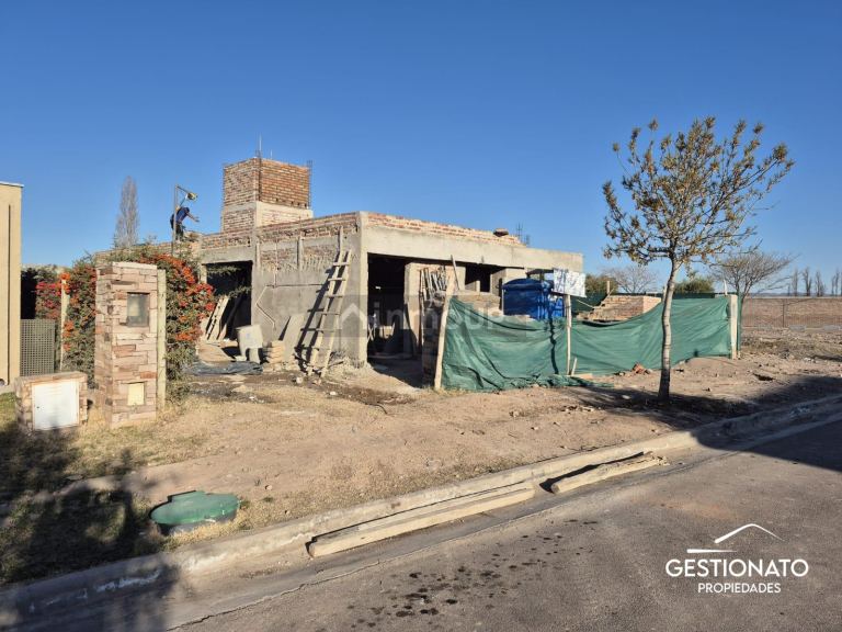Casa en Venta en Maipu, Mendoza