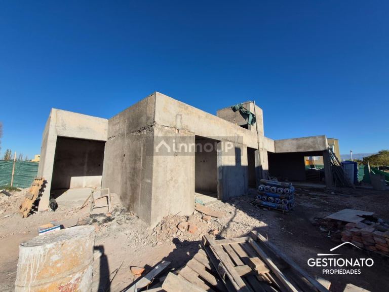 Casa en Venta en Maipu, Mendoza