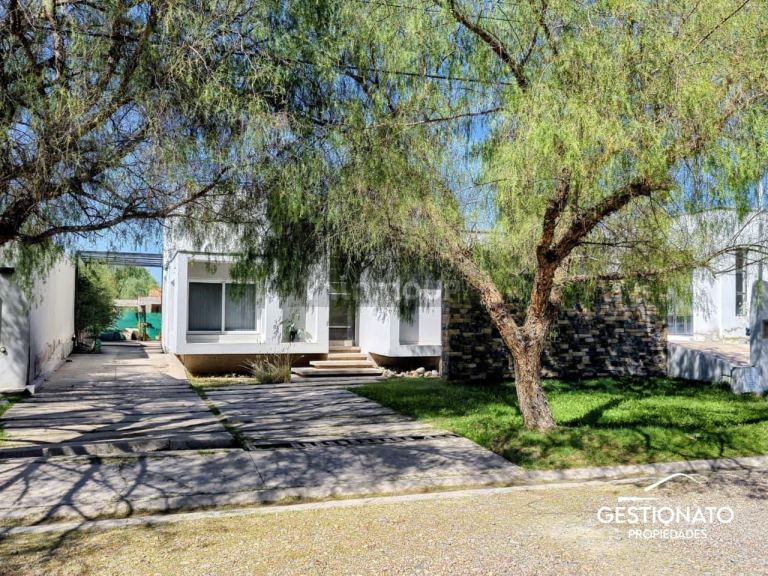 Casa en Venta en Maipu, Mendoza
