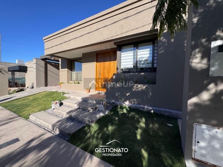 Casa en Venta en Godoy Cruz, Mendoza