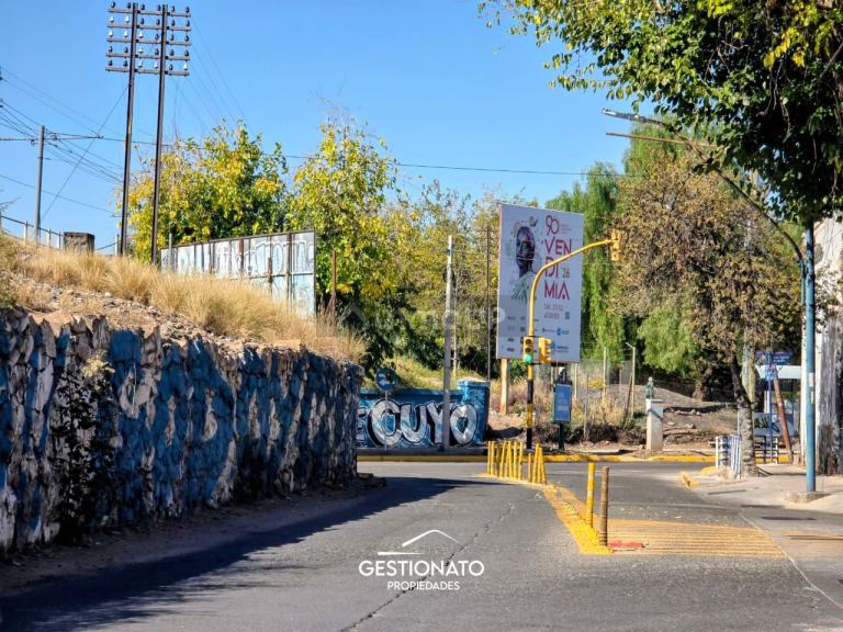 Casa en Venta en Godoy Cruz, Mendoza