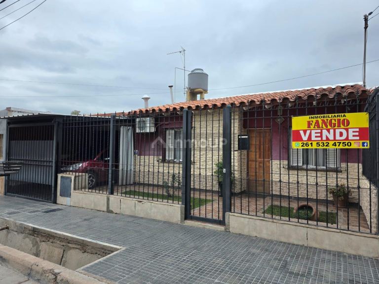 Casa en Venta en Las Heras, Mendoza