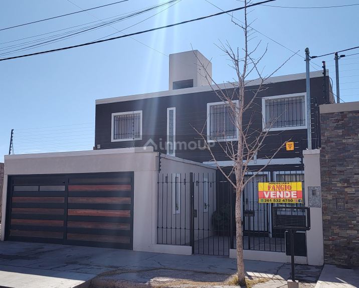 Casa en Venta en Guaymallen, Mendoza