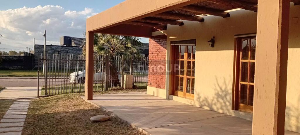 Casa en Alquiler en Guaymallen, Mendoza