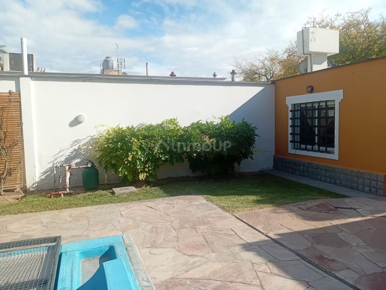 Casa en Alquiler en Godoy Cruz, Mendoza