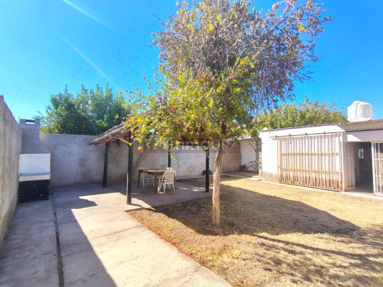 Casa en Venta en Guaymallen, Mendoza