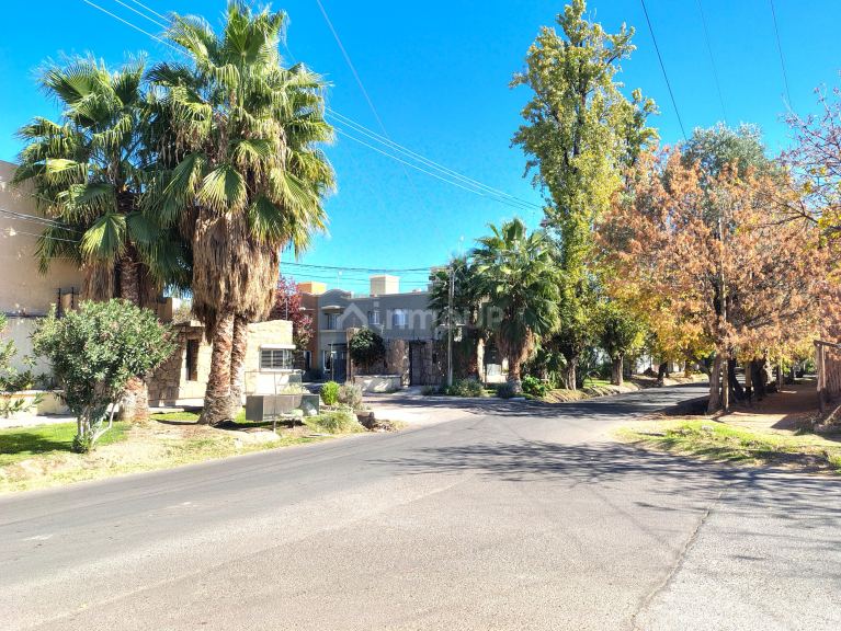 Casa en Venta en Guaymallen, Mendoza