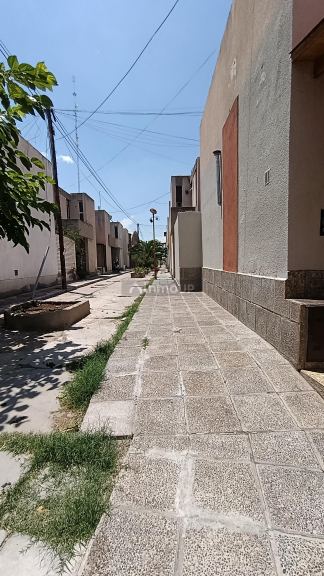 Casa en Alquiler en Capital, Mendoza