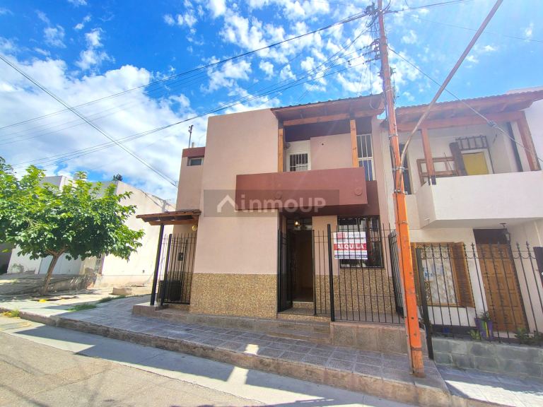 Casa en Alquiler en Capital, Mendoza