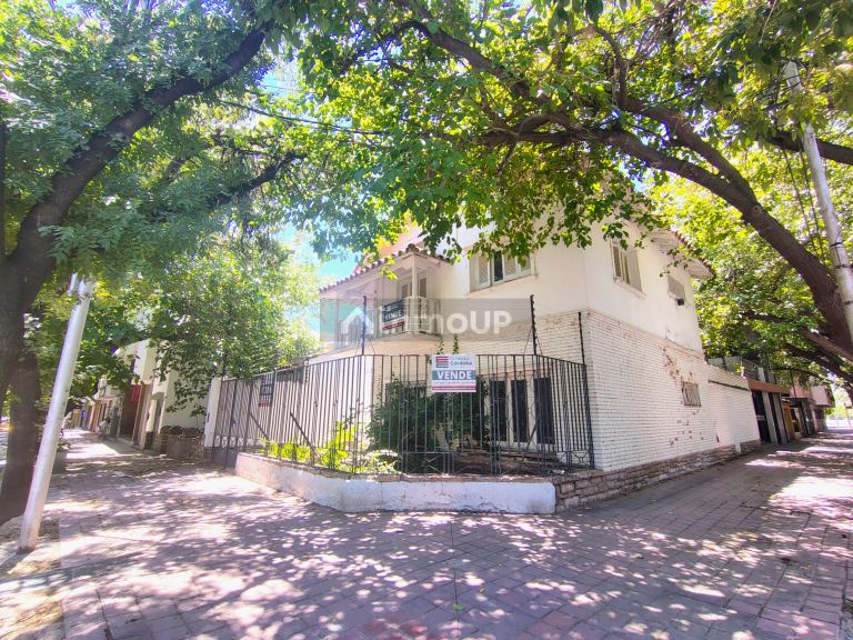 Casa en Venta en Capital, Mendoza