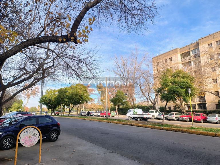 Departamento en Alquiler en Capital, Mendoza
