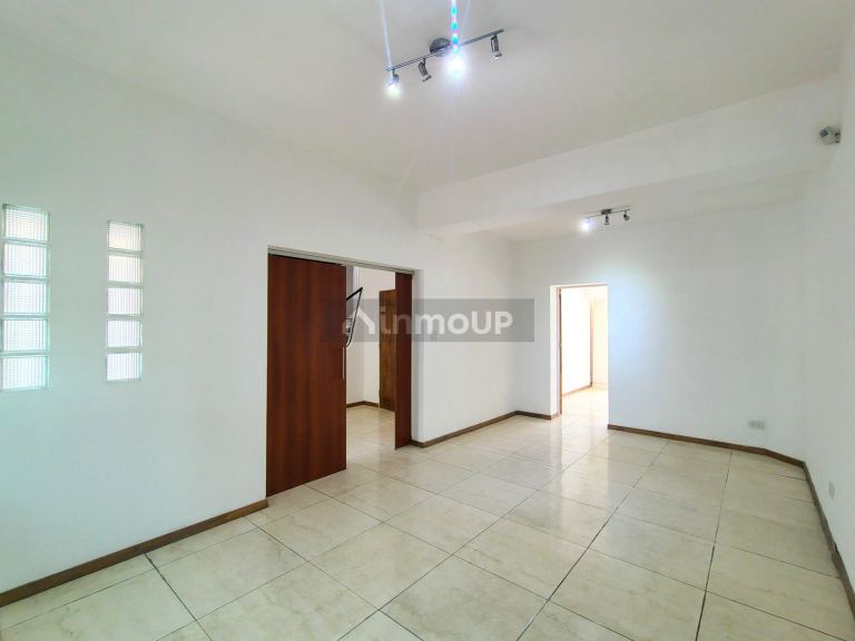 Casa en Alquiler en Capital, Mendoza - $ 2.199.990 | Inmoup - 11