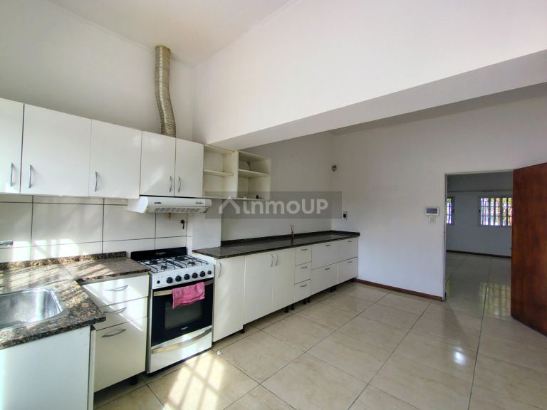 Casa en Alquiler en Capital, Mendoza - $ 2.199.990 | Inmoup - 12