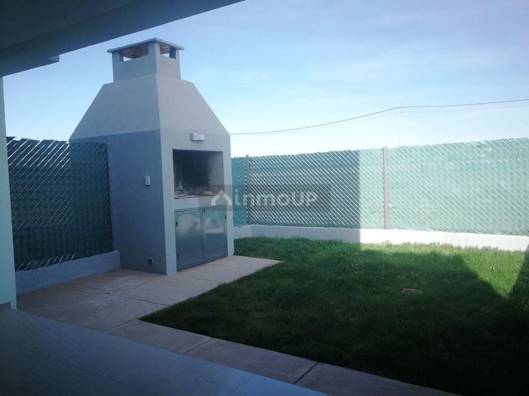 Casa en Alquiler en Maipu, Mendoza