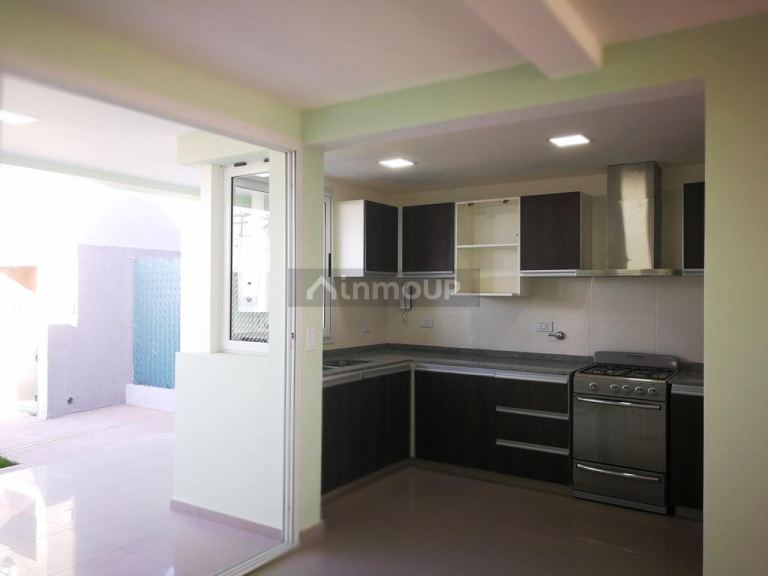 Casa en Alquiler en Maipu, Mendoza