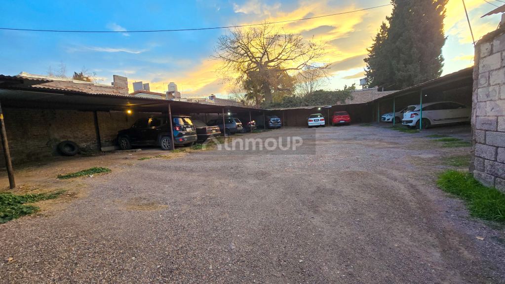 Playa de Estacionamiento en Venta en Las Heras, Mendoza