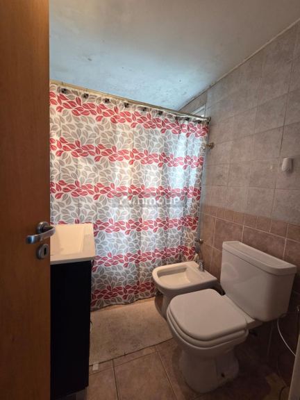 Departamento en Alquiler en Lomas de Zamora, G.B.A. Zona Sur