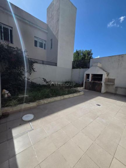 Departamento en Alquiler en Lomas de Zamora, G.B.A. Zona Sur
