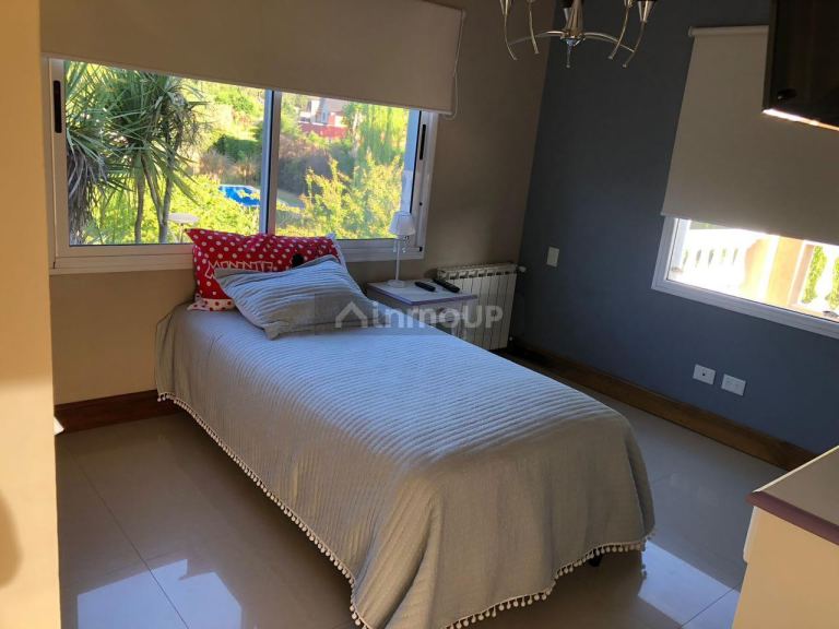 Casa en Alquiler en Esteban Echeverria, G.B.A. Zona Sur