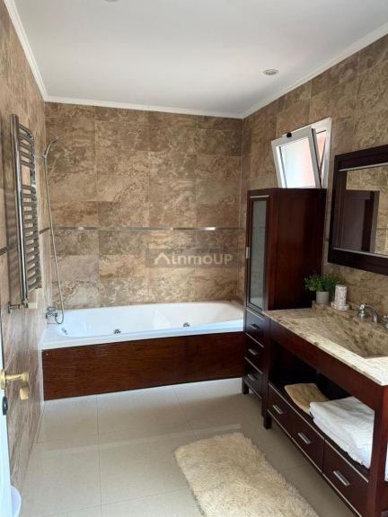 Casa en Alquiler en Esteban Echeverria, G.B.A. Zona Sur
