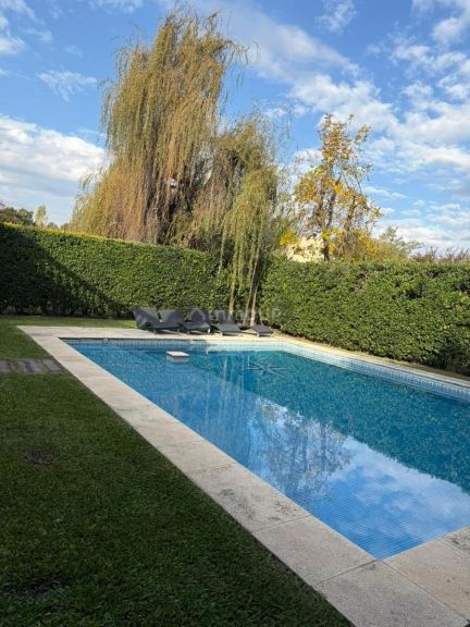 Casa en Alquiler en Esteban Echeverria, G.B.A. Zona Sur