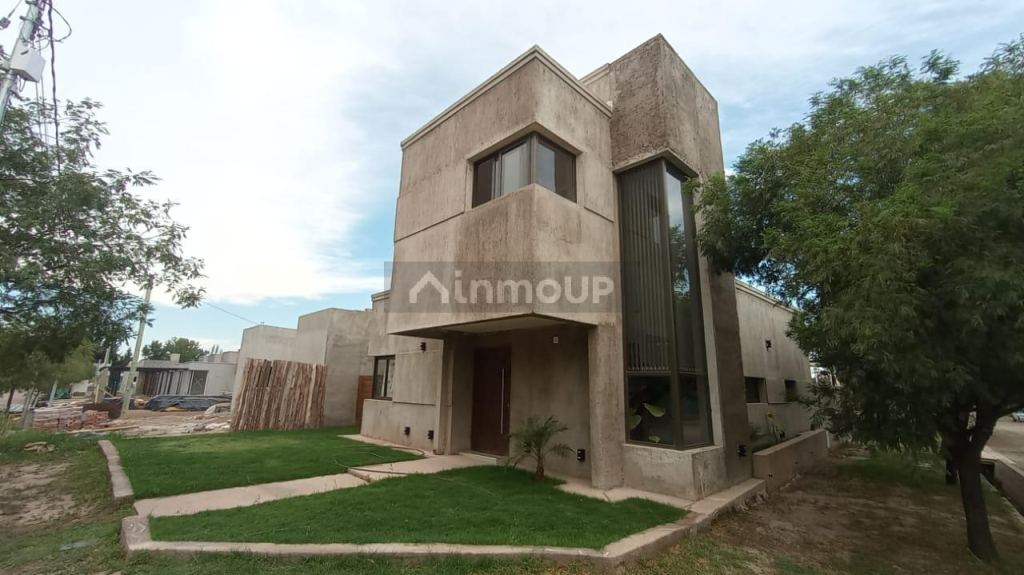 Casa en Alquiler en Lujan de Cuyo, Mendoza