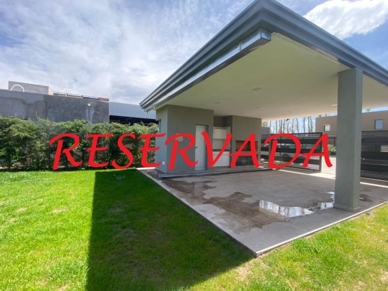 Casa en Venta en Lujan de Cuyo, Mendoza