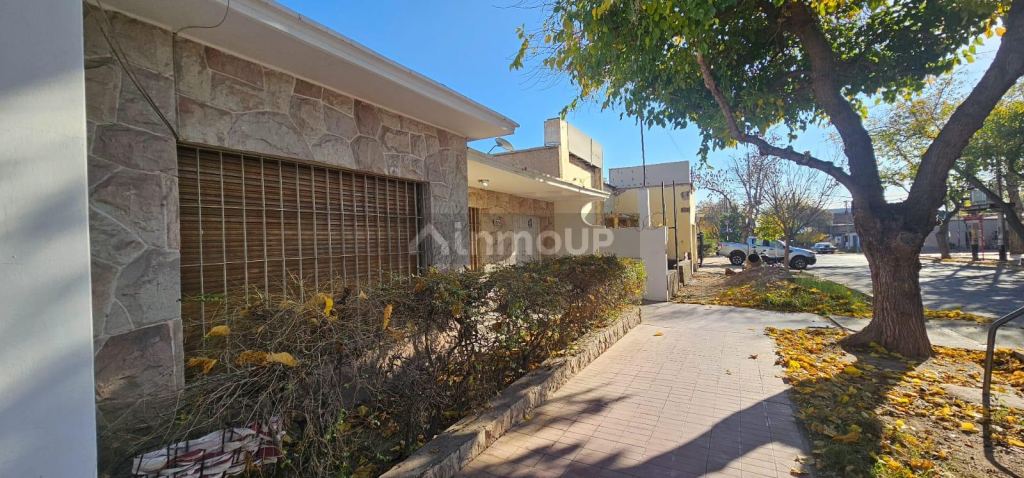 Casa en Alquiler en Godoy Cruz, Mendoza