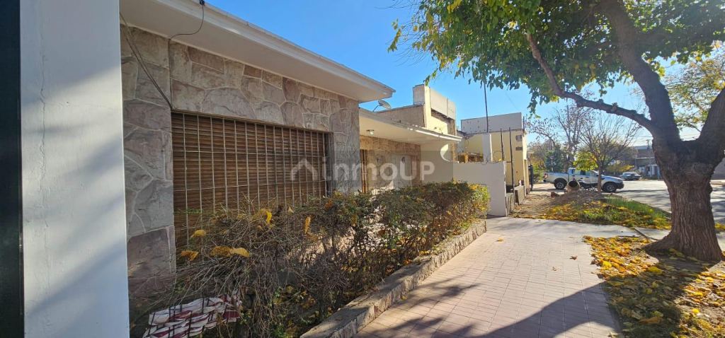 Casa en Alquiler en Godoy Cruz, Mendoza