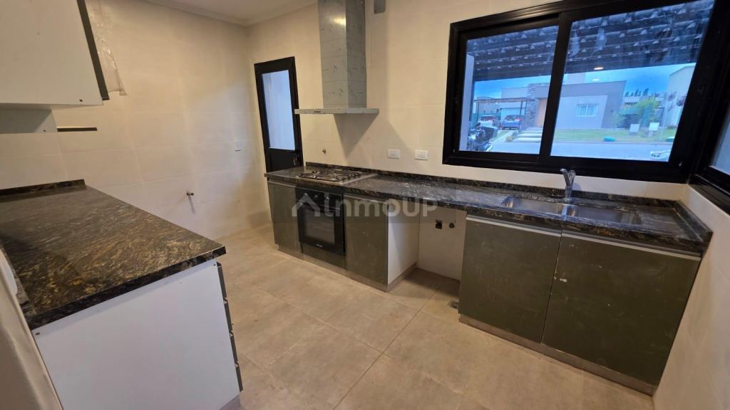 Casa en Alquiler en Lujan de Cuyo, Mendoza