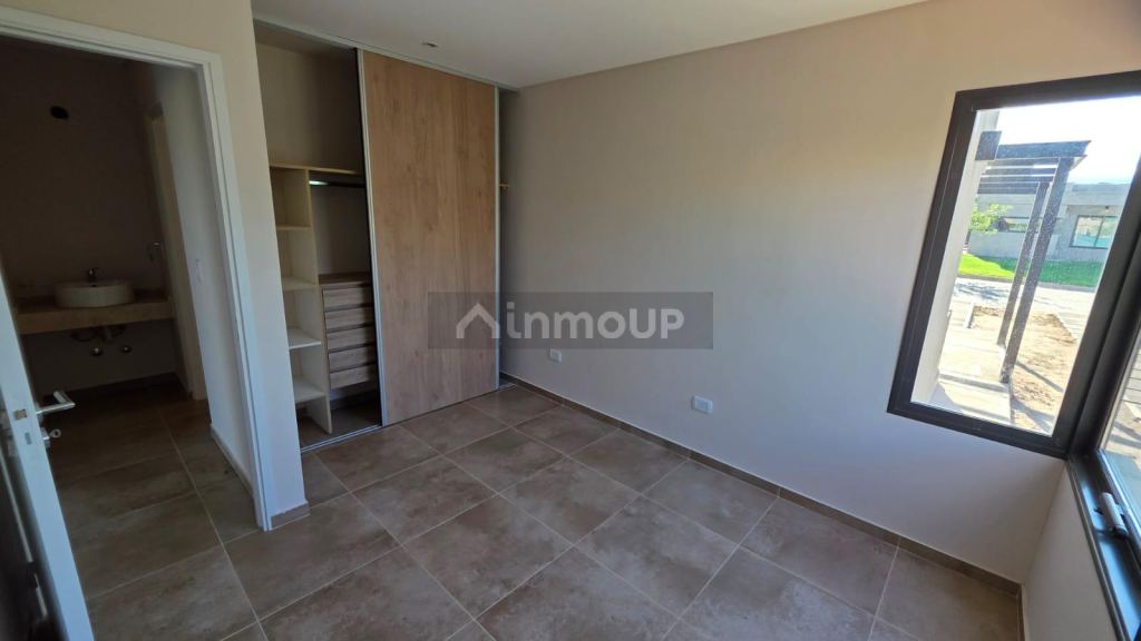 Casa en Alquiler en Lujan de Cuyo, Mendoza