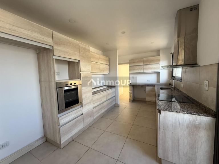 Departamento en Alquiler en Capital, Mendoza