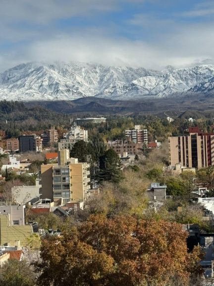 Departamento en Alquiler en Capital, Mendoza
