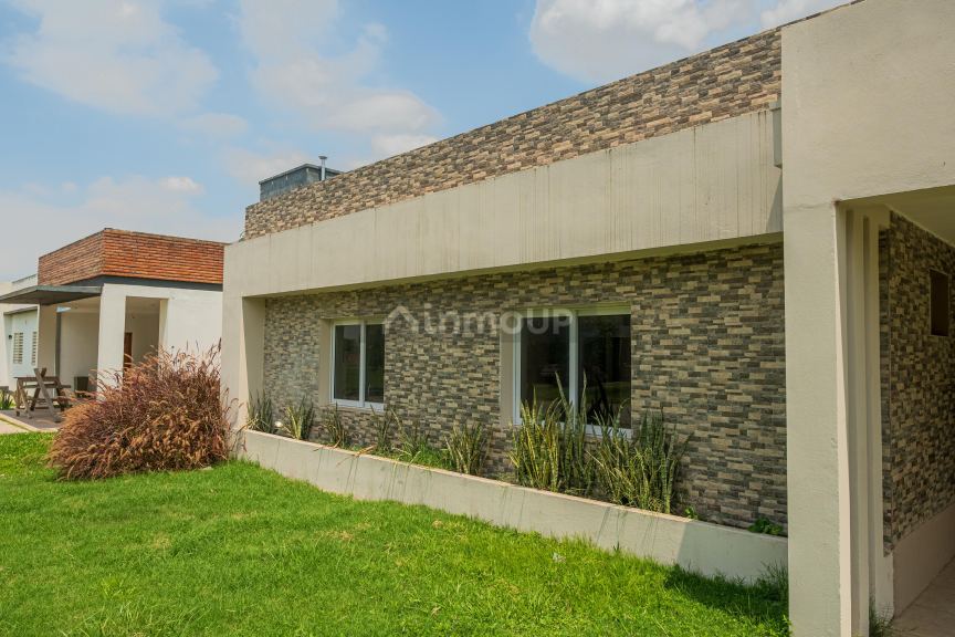 Casa en Venta en Yerba Buena, Tucuman