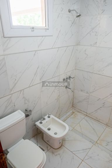 Casa en Venta en Yerba Buena, Tucuman