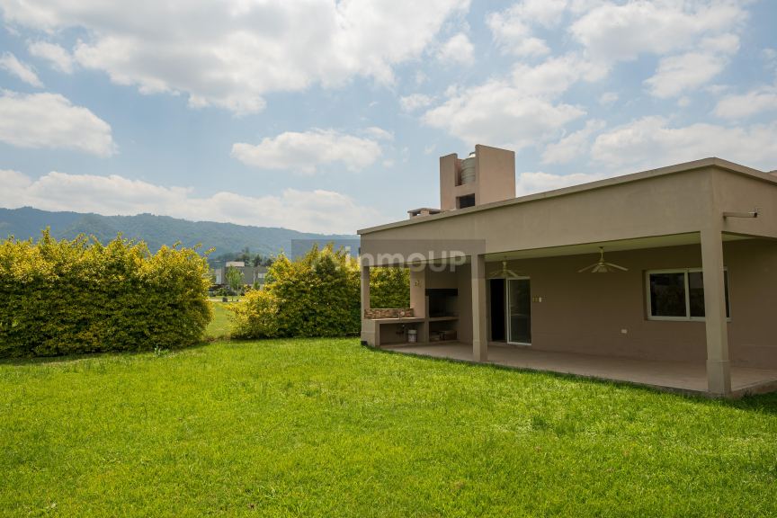 Casa en Venta en Yerba Buena, Tucuman