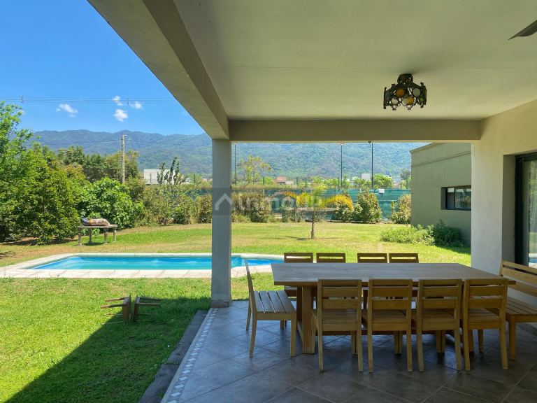 Casa en Venta en Yerba Buena, Tucuman