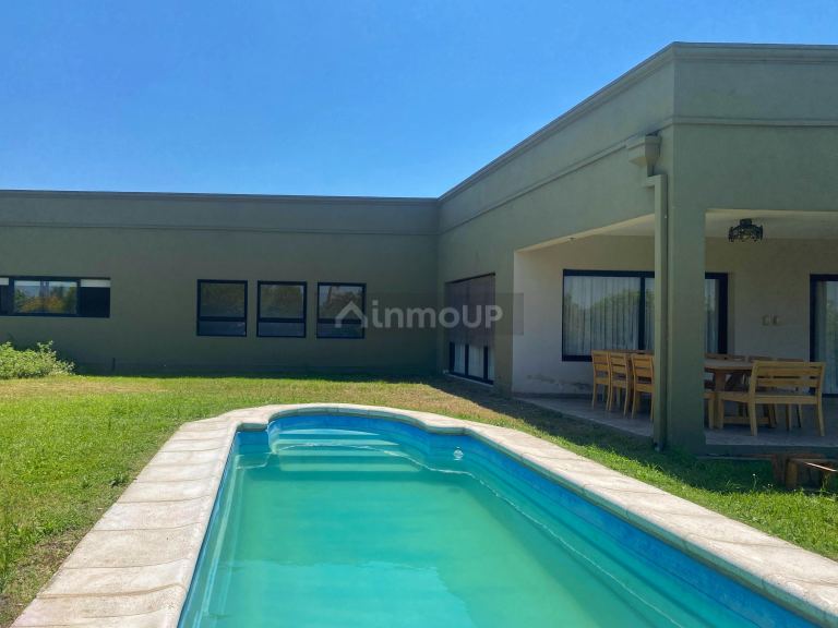 Casa en Venta en Yerba Buena, Tucuman